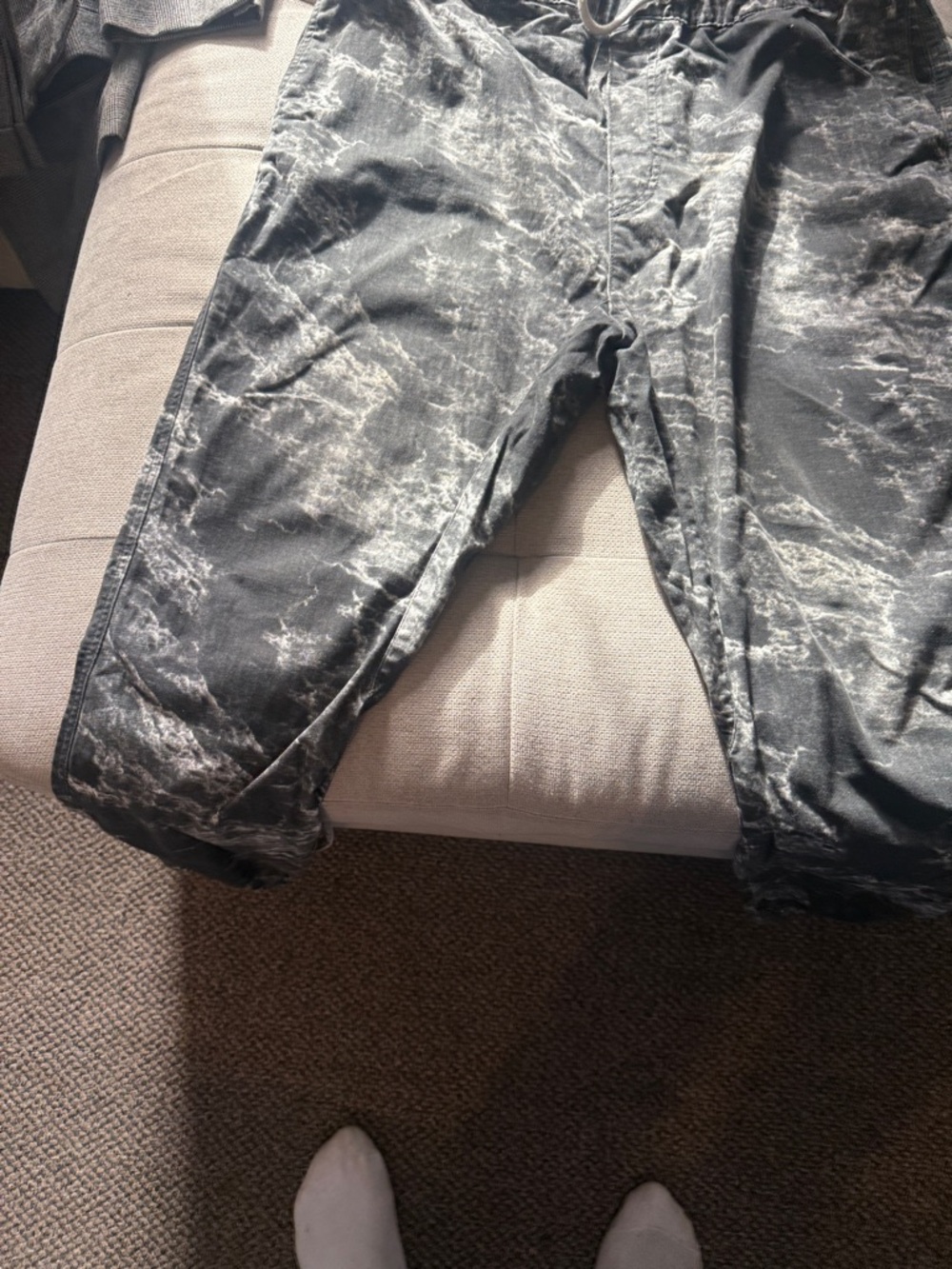 Divided Men’s Slim Jeans in Black with Washed Gray Detail